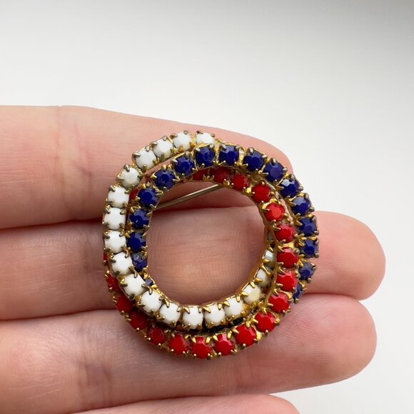 Vintage 60s Patriotic Prong Set Rhinestone Brooch - Picture 1 of 7